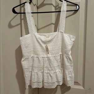 Aéropostale white tank top size medium